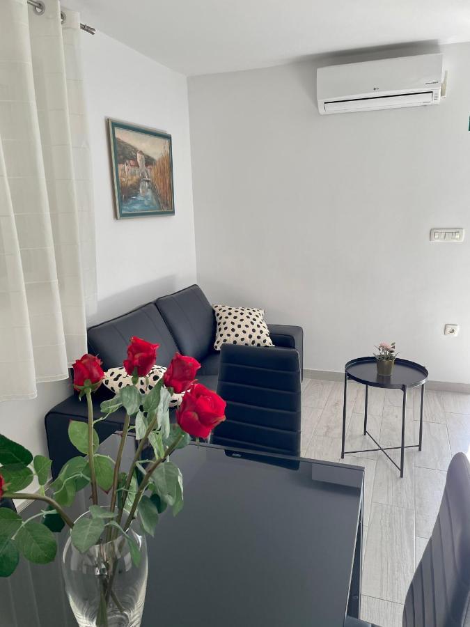 Apartment Paulina โตรกีร์ ภายนอก รูปภาพ