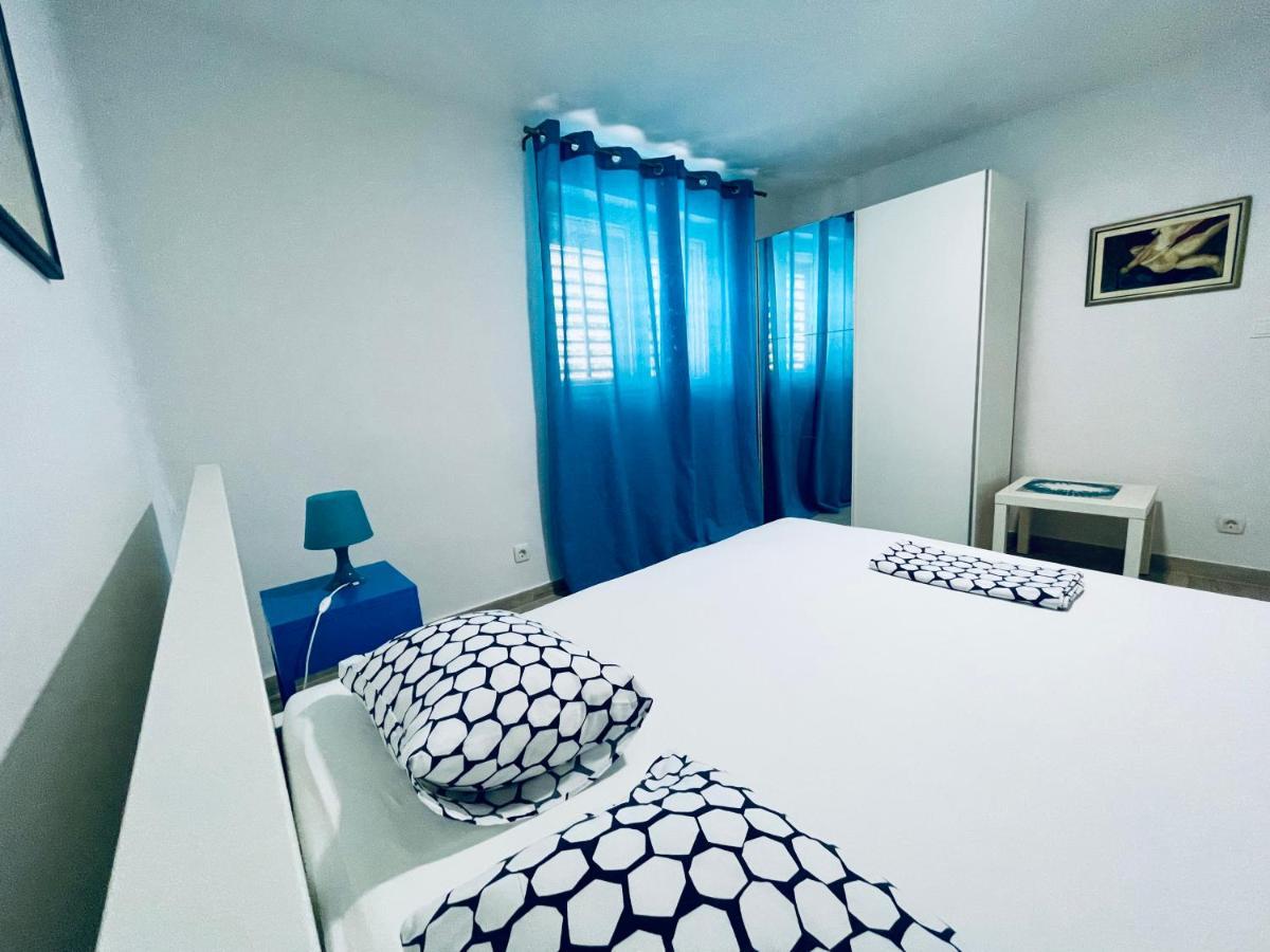 Apartment Paulina โตรกีร์ ภายนอก รูปภาพ